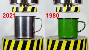 HYDRAULIC PRESS VS MUGS