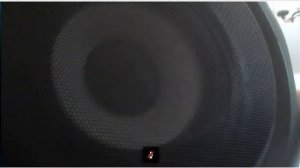 Друг ломает сабуфер хD