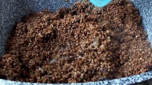 Гречневая каша с сухими грибами