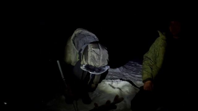 НОЧНЫЕ ЖЕРЛИЦЫ 2023!!!  АКТИВИРОВАННЫЕ ФЛАЖКИ принесли нам НОЧНЫХ ЩУК! Ловля щуки ночью на жерлицы.