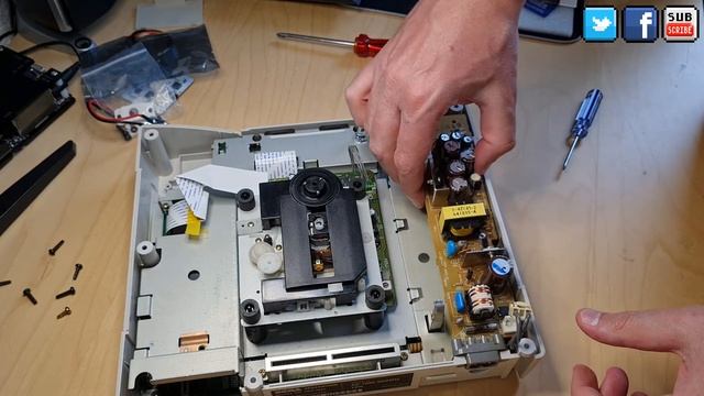 How to replace the Sega Saturn PSU