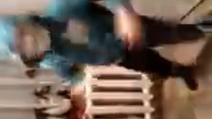 маска пилы и гая фокса в танце