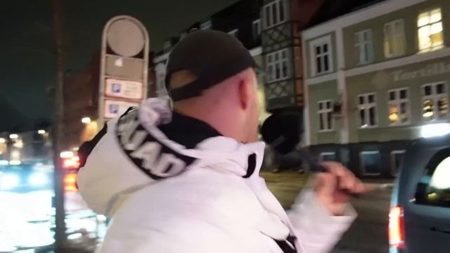 Spørger Fulde Unge i Byen Om Hvordan Man Score Dem смотреть онлайн