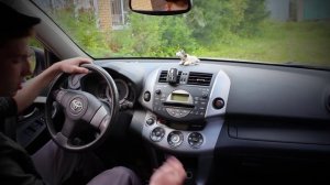 Toyota Rav 4 (3 поколение) 2010 2,4 Обзор