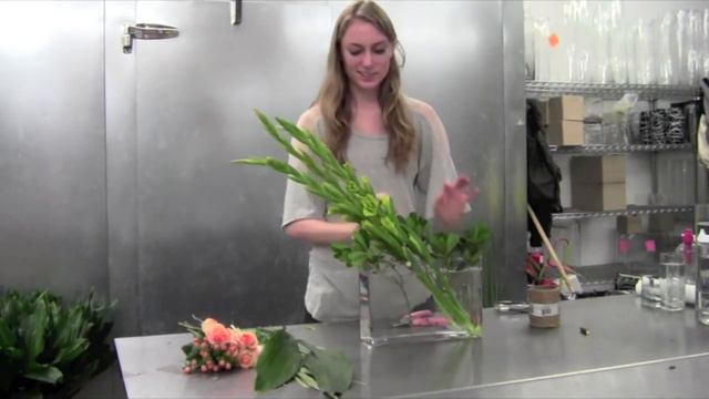 H.Bloom's Arrange Your Own Floral Design Tutorial for June 25 смотреть онлайн