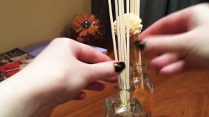 Ароматический диффузор с ротанговыми палочкамический диффузор с ротанговыми палочками