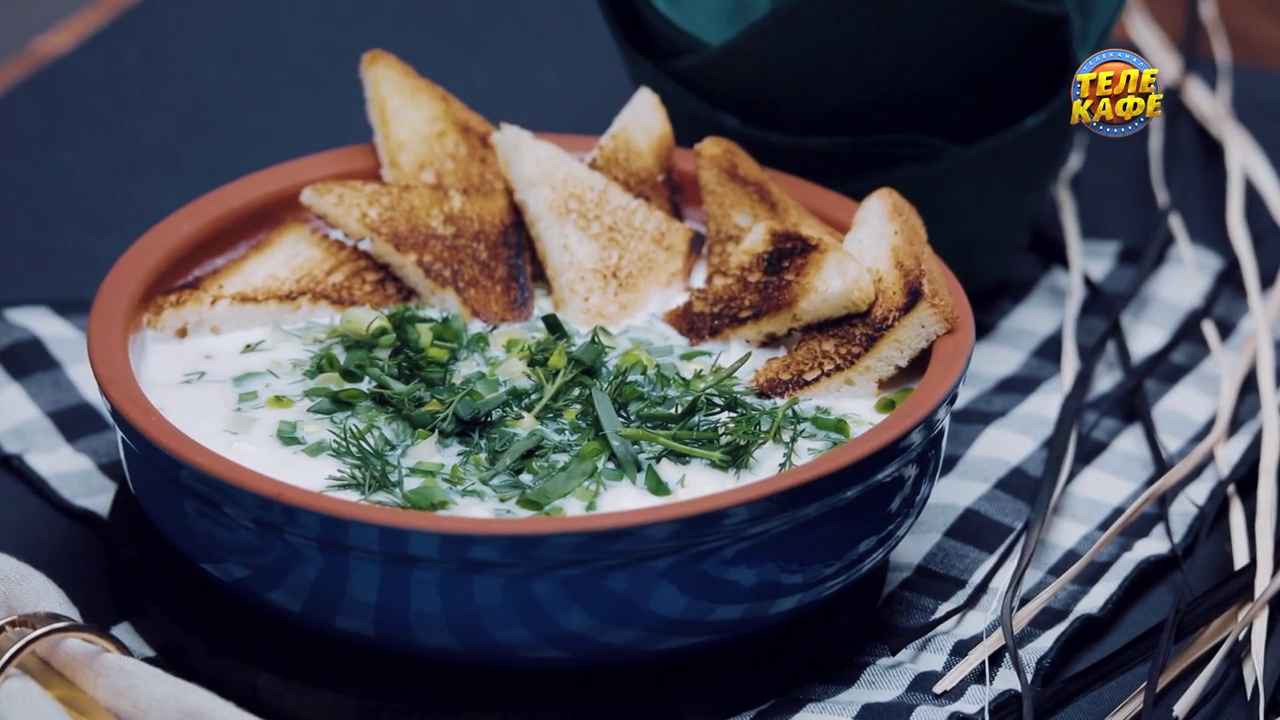 ЛЕТНЕЕ МЕНЮ. Окрошка на кефире с моцареллой. Рецепт вкусной окрошки с курицей и кефиром!