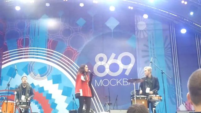 Виктория дайнеко ( концерт на день города)