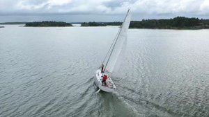 Парусная яхта Beneteau Oceanis 30.1