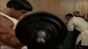 КАК ТРЕНИРОВАЛСЯ АРНОЛЬД ШВАРЦЕНЕГГЕР! ● ЛЕГЕНДА БОДИБИЛДИНГА!