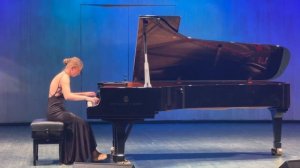 С.Слонимский Колокола,исп. Дарья Кротова