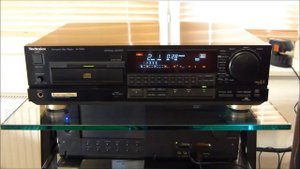 Technics SL-P999 High-End CD Player