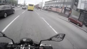 Kawasaki Z250SL покатушки