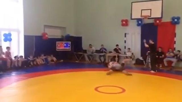 Вольная борьба,бросок прогибом на 5 баллов,снова,теперь  по новым  правилам