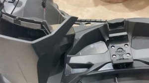 SKI-DOO-LYNX KIT — Комплект 860201249 расширения перчаточного ящика.