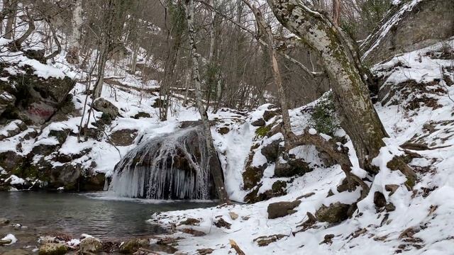 Крым который ВАМ НЕ ПОКАЗЫВАЛИ. Уникальные кадры НЕОБЫЧНЫХ Крымских достопримечательностей. смотреть онлайн