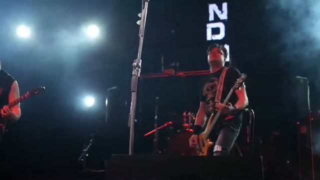 Soundhead - Чёрно-белые сны-