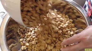 Халва из орехов и печенья