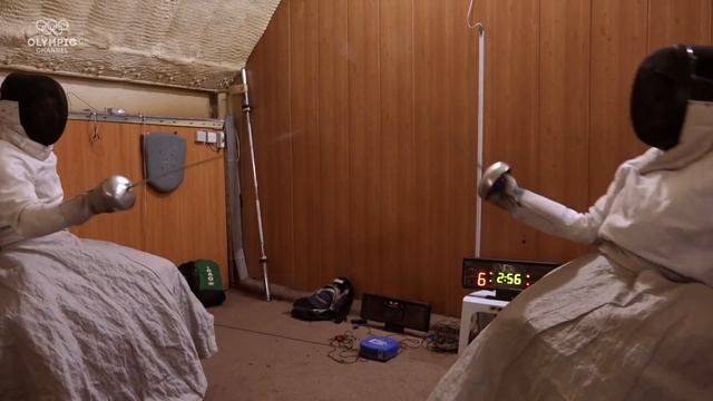 This wheelchair Fencer sends a message of hope to Iraq | Athletes Under Fire смотреть онлайн