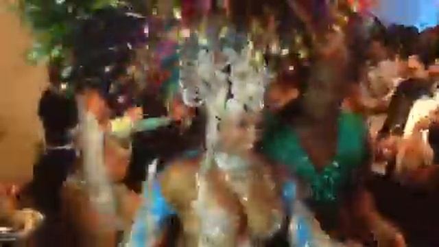 Private samba lessons at the Zoom Welcome Dinner paid off so the Zoomers could keep up with... смотреть онлайн