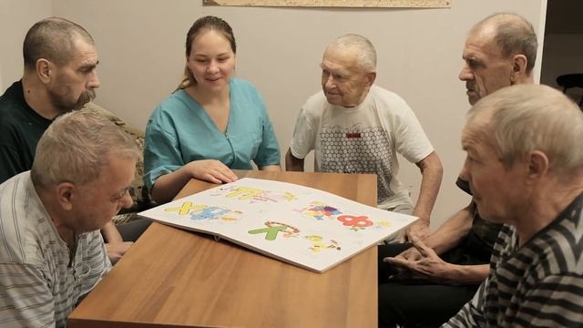 Уход за больными деменцией и лежачими больными в пансионате ИСТОК смотреть онлайн