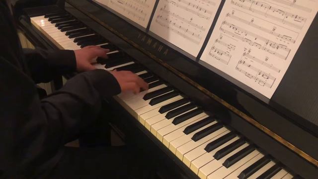 Queen - We Are The Champions Piano смотреть онлайн