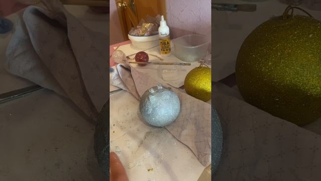Новогодний шар из стеклянной крошки. 2часть