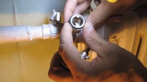 где батарея ТЕЧЕТ определить место протечки батареи