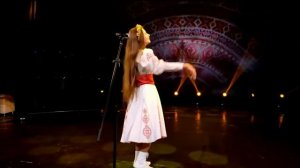 " Ох не будите меня молодую рано утром на заре "