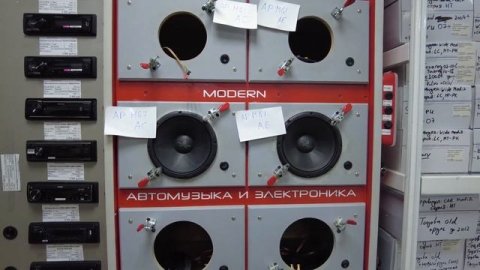 Очень громкие и крепкие новые эстрадные динамики Apocalypse Arnold AP-M61AC и AP-M67AC !