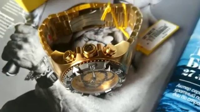 Часы мужские Invicta хронограф цвет золото-серый Нержавеющая сталь позолота 750 пробы корпус 52мм.