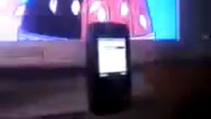 Телефон на вибрации