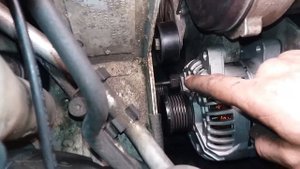 Peugeot 2.0 hdi. Как снять генератор.
