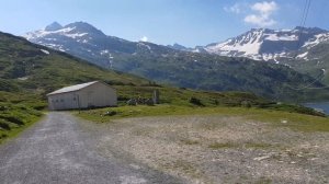 3 Перевал Лукоманьё лето. Швейцария.высота над уровнем моря 1.915 м.