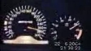 Ауди А 8 300 км в чаc