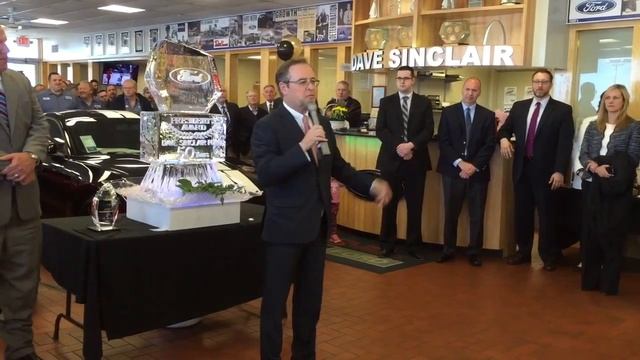 Ford Credit 50 Year Anniversary Award for Dave Sinclair смотреть онлайн