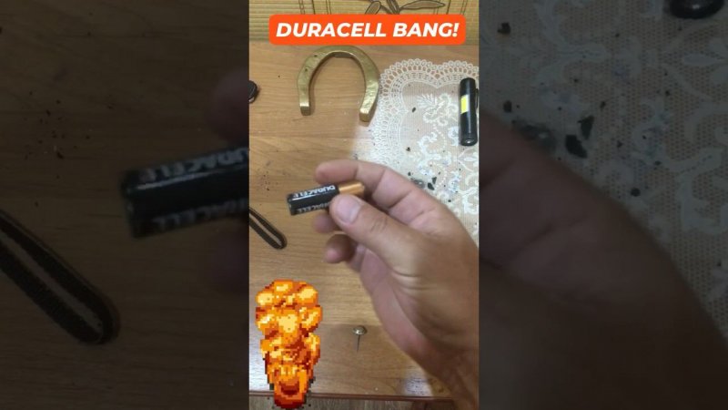 Взорвалась батарейка. DURACELL BANG!