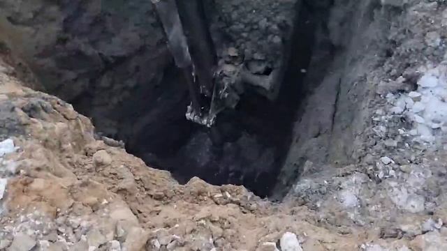 Копка колодца в -19 градусов, 7 колец, Карелия смотреть онлайн