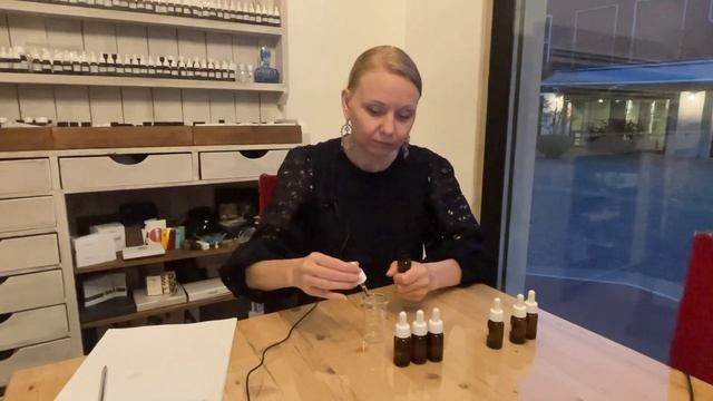 Парфюмерия для всех с Ириной Вагановой. Формула аромата роскоши «Золото Осени» с нотами русской кож смотреть онлайн