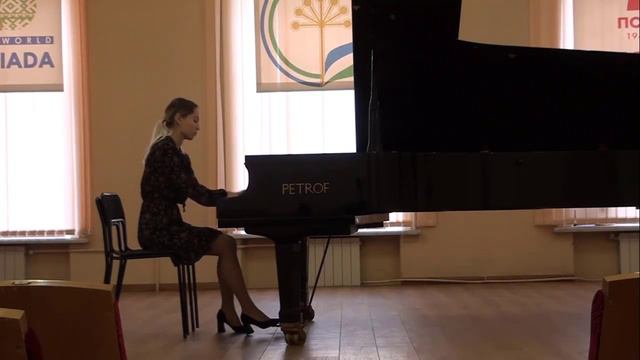 Садыкова Рената 16 лет,ССМК г.Уфа.Й.Гайдн Соната ля бемоль мажор, 1 часть смотреть онлайн