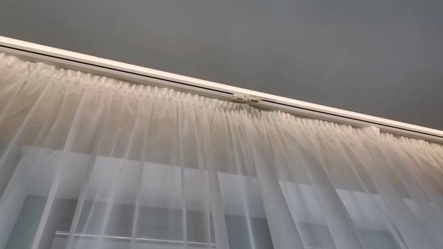 Электрокарниз