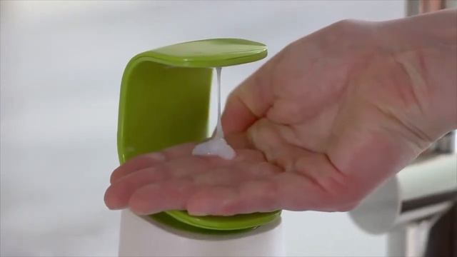 Гигиенический дозатор жидкого мыла Soap Bottle смотреть онлайн