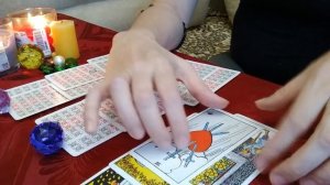 Напишет. Позвонит. Проявится. Таро расклад онлайн.