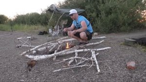 НА РЫБАЛКУ С ЖЕНОЙ С НОЧЕВКОЙ! Двое суток в очень красивом месте! Рыбалка удалась! 2023.
