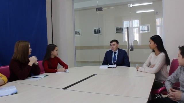 Пресс-конференция с директором лицея №160 г. Уфы Ильдаром Набиуллиным