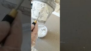 Состаривание глиняного горшка