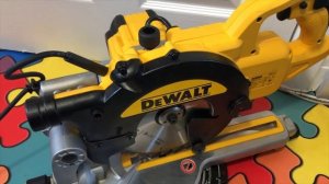 Dewalt DWS 773 -  Naprawde Polecam