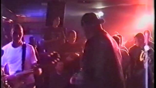 Floorpunch - Live in Blieskastel/Germany 1999 смотреть онлайн