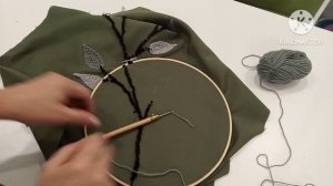 Ковровая вышивка иглой .