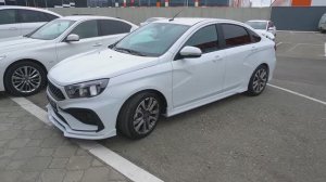 Новая Лада Веста 2022 г. в спортивном обвесе